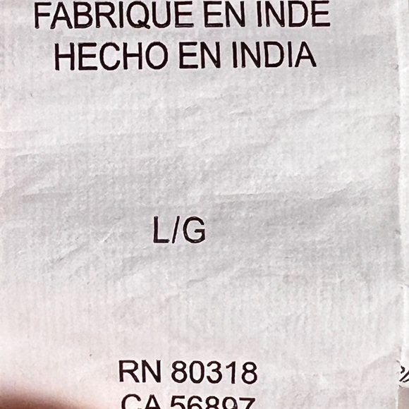 LUCKY BRAND || Floral Blouse with Back Cutout and Flutter Sleeves Large - Picture 13 of 16